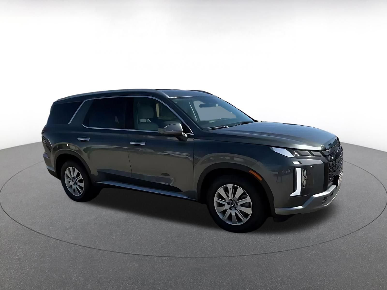 Used 2025 Hyundai Palisade SEL AWD/4WD image 2