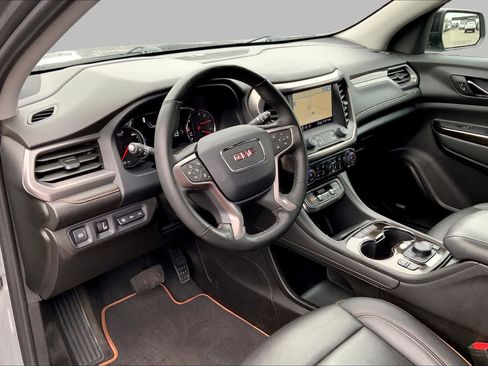 Used 2023 GMC Acadia AT4 w/ Technology Package AWD/4WD image 16
