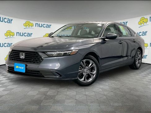 Used 2023 Honda Accord EX image 3