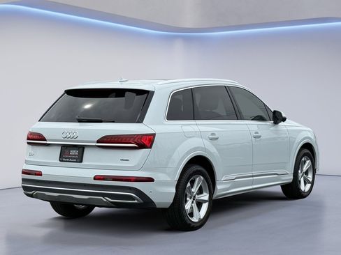Used 2023 Audi Q7 3.0T Premium w/ Convenience Package AWD/4WD image 8