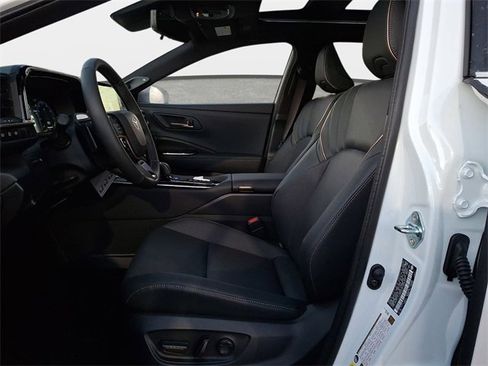 New 2026 Toyota Crown Signia image 8