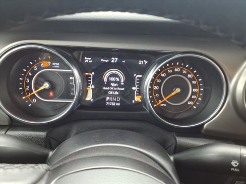 Used 2018 Jeep Wrangler Unlimited Sport S image 16