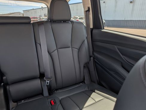 Certified 2026 Subaru Ascent Premium AWD/4WD image 14