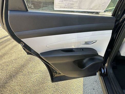 New 2025 Hyundai Tucson SEL image 21