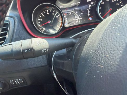 Used 2020 Jeep Compass Trailhawk AWD/4WD image 16