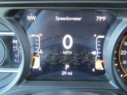 New 2025 Jeep Gladiator Mojave image 28