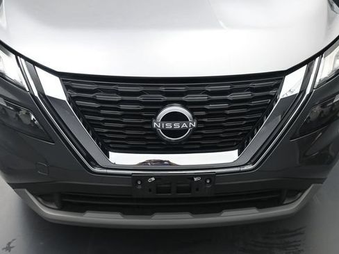 Used 2023 Nissan Rogue S AWD/4WD image 39