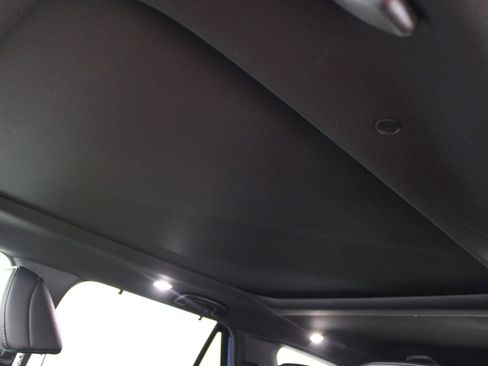 Used 2024 Honda Pilot TrailSport image 10