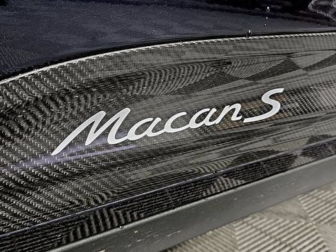 Used 2023 Porsche Macan S AWD/4WD image 31