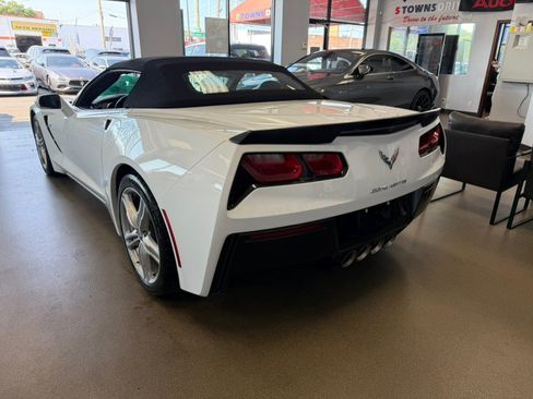 Used 2016 Chevrolet Corvette Stingray Convertible w/ 3LT Preferred Equipment Group RWD image 30