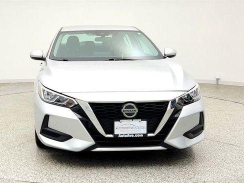 Used 2020 Nissan Sentra SV FWD image 2