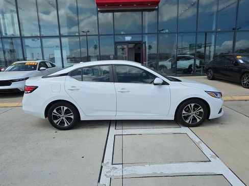 Used 2022 Nissan Sentra SV w/ All-Weather Package image 3