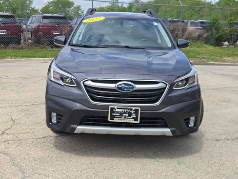 Certified 2022 Subaru Outback Limited AWD/4WD image 4