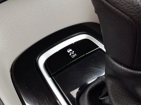 Used 2024 Toyota Corolla LE FWD image 23