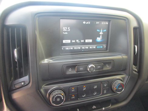 Used 2018 Chevrolet Silverado 1500 Custom w/ Texas Edition AWD/4WD image 14