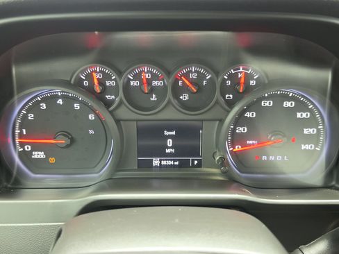 Used 2021 GMC Sierra 2500 4x4 Crew Cab w/ Convenience Package image 22