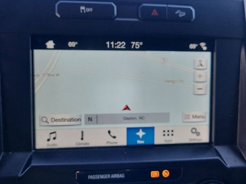 Used 2017 Ford F250 Lariat w/ Chrome Package image 9