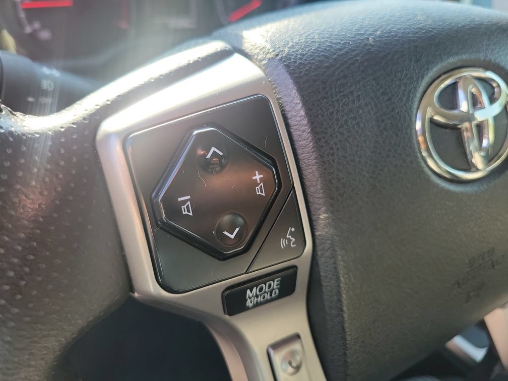 Used 2024 Toyota 4Runner SR5 RWD image 27