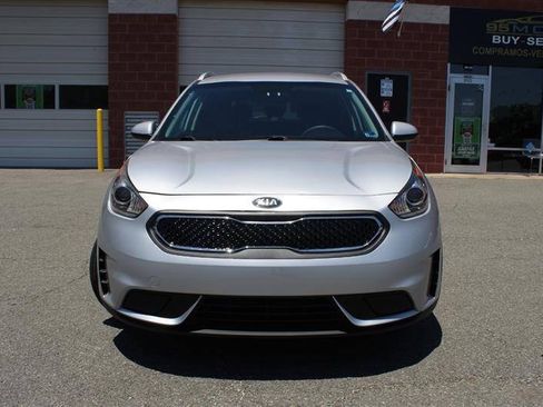 Used 2019 Kia Niro LX FWD image 8