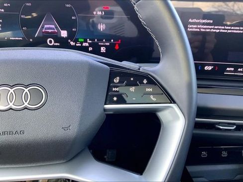 Used 2025 Audi A5 2.0T Premium w/ Convenience Package image 22