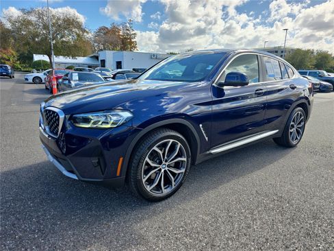 Certified 2022 BMW X4 xDrive30i w/ Convenience Package image 7