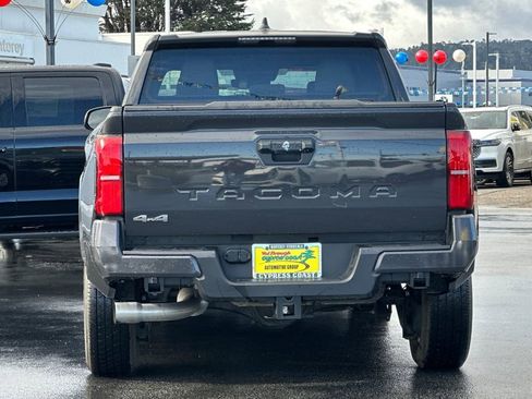Used 2024 Toyota Tacoma SR5 AWD/4WD image 4