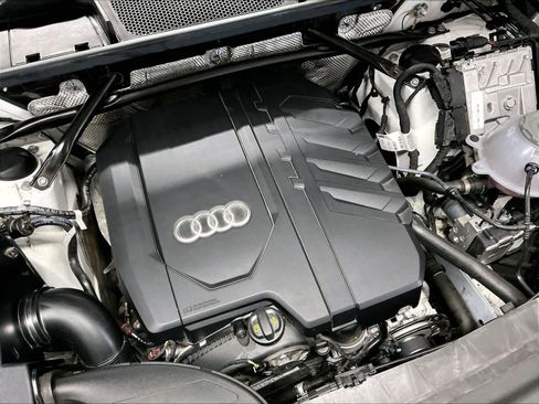 Certified 2024 Audi Q5 2.0T Premium Plus w/ Premium Plus Package image 34
