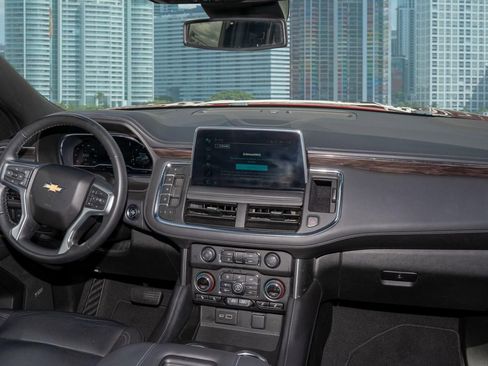 Used 2023 Chevrolet Tahoe LT w/ Luxury Package RWD image 23