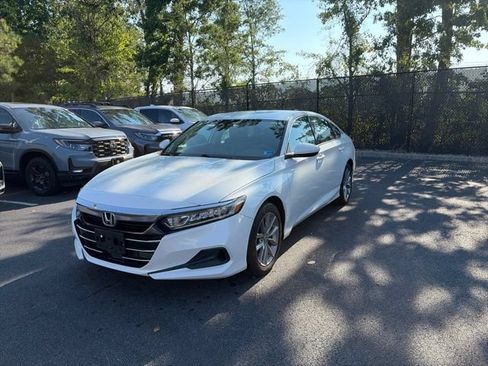 Used 2021 Honda Accord LX image 1