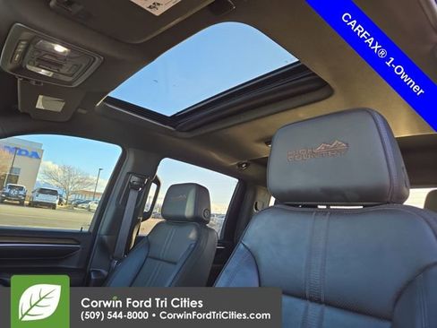 Used 2025 Chevrolet Silverado 3500 High Country w/ Technology Package image 31