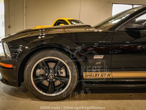 Used 2007 Ford Mustang GT Premium RWD image 34