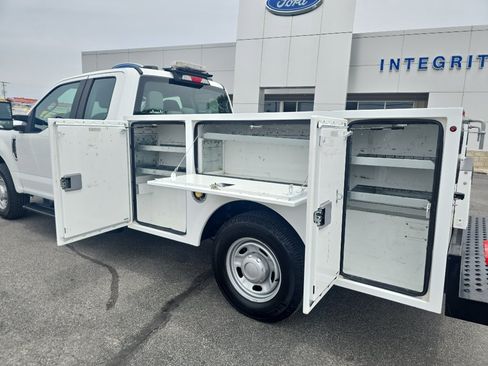 Used 2020 Ford F250 XL w/ Power Equipment Group RWD image 10