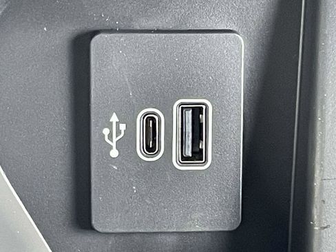 New 2025 Ford F150 XLT w/ Equipment Group 302A MID image 23