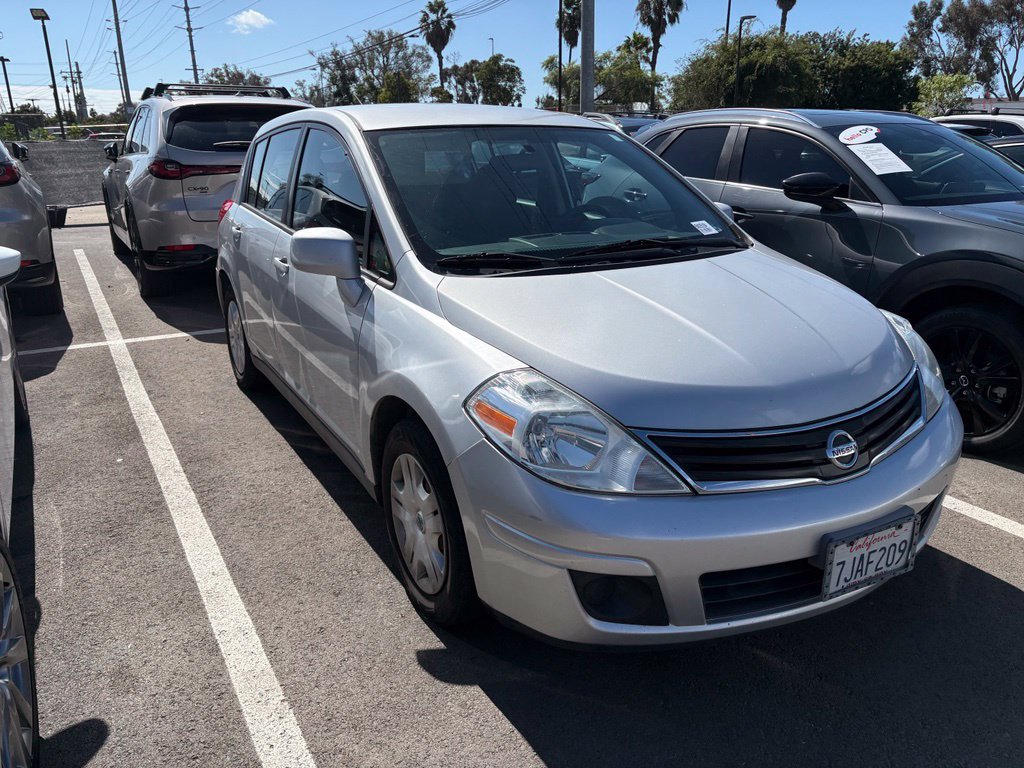 Used 2012 Nissan Versa 1.8 S FWD image 4