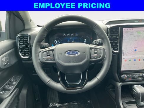 New 2026 Ford Ranger Lariat w/ Black Appearance Package AWD/4WD image 12