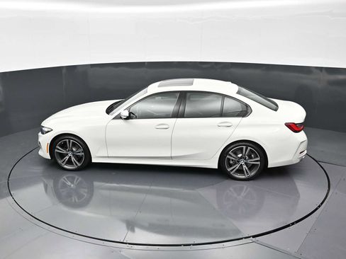 Used 2023 BMW 330i Sedan w/ Premium Package RWD image 24