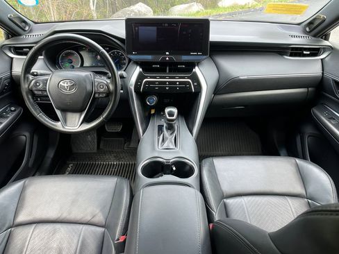 Used 2021 Toyota Venza XLE w/ Softex Package AWD/4WD image 13