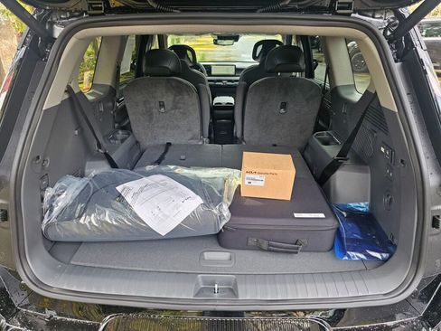 New 2026 Kia EV9 Land image 26