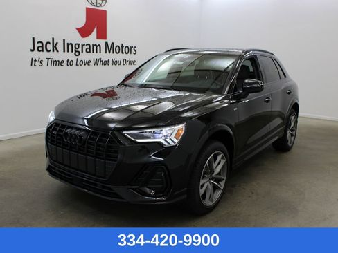 New 2025 Audi Q3 2.0T Premium image 2