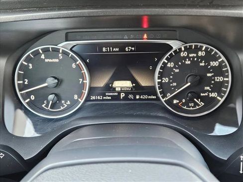 Used 2019 Toyota RAV4 Limited w/ Advanced Technology Package image 11