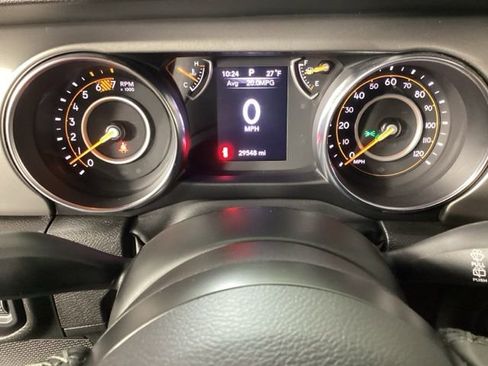 Used 2022 Jeep Wrangler Sport S image 25