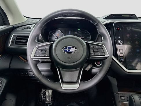 Used 2025 Subaru Ascent Touring AWD/4WD image 14