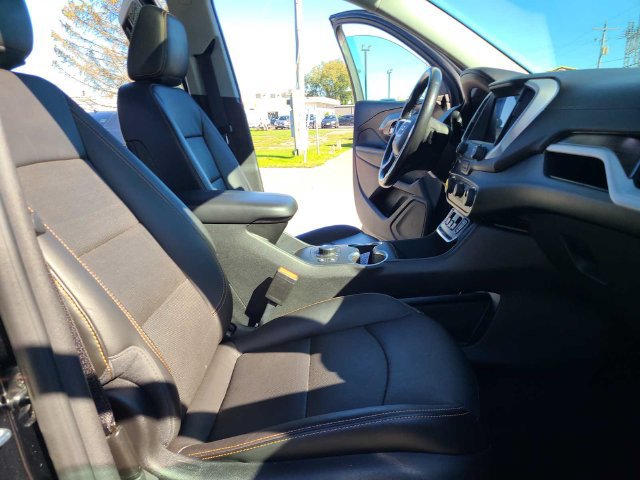 Used 2019 GMC Terrain SLT w/ Preferred Package AWD/4WD image 22