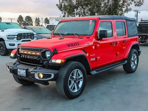 Used 2021 Jeep Wrangler Unlimited Sahara image 4