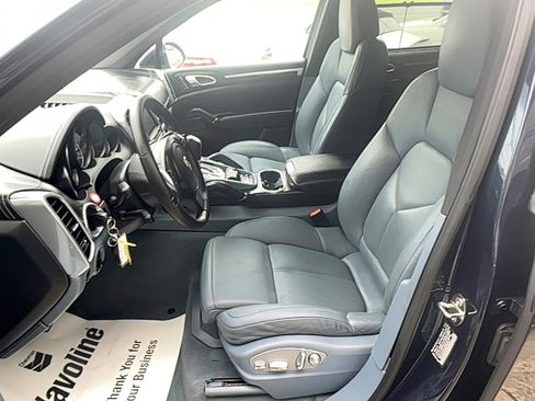 Used 2011 Porsche Cayenne S image 6