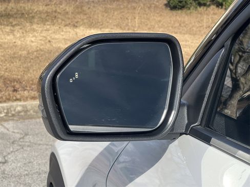 New 2026 Ford Explorer Platinum image 29