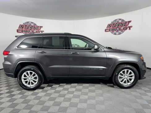 Used 2021 Jeep Grand Cherokee Laredo image 8