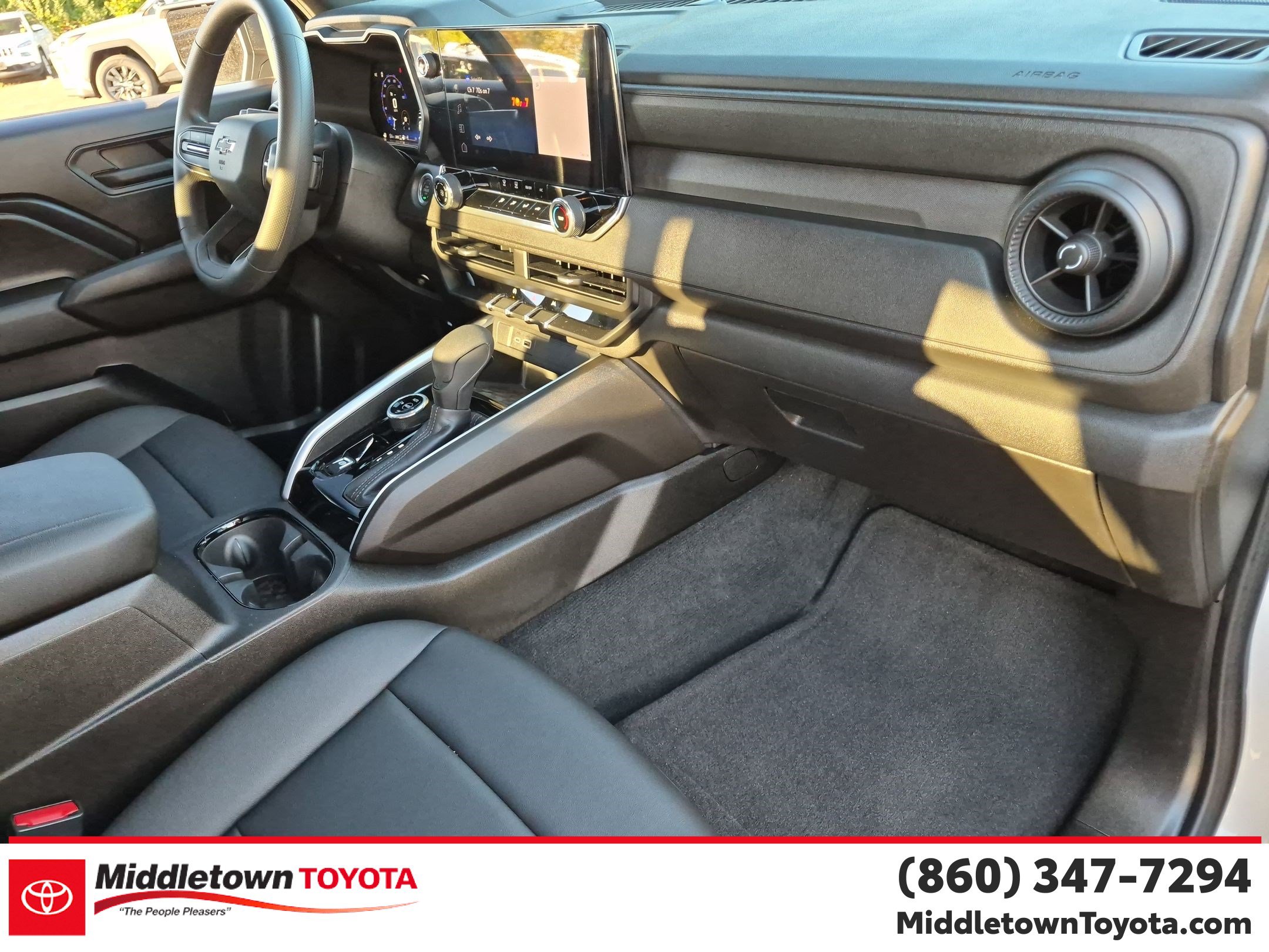 Used 2024 Chevrolet Colorado Trail Boss w/ Advanced Trailering Package AWD/4WD image 36