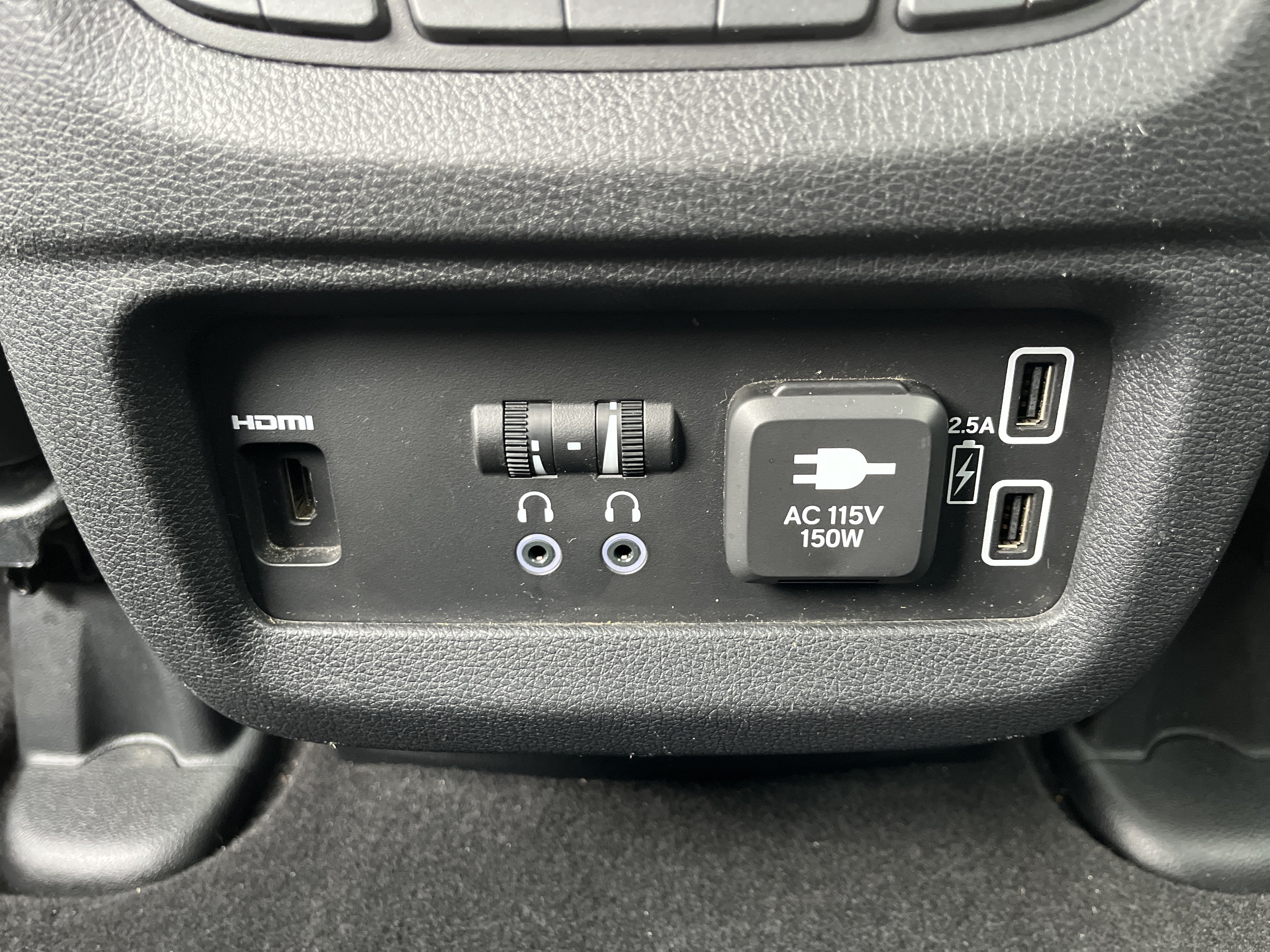 Used 2020 Honda Pilot Black Edition image 17