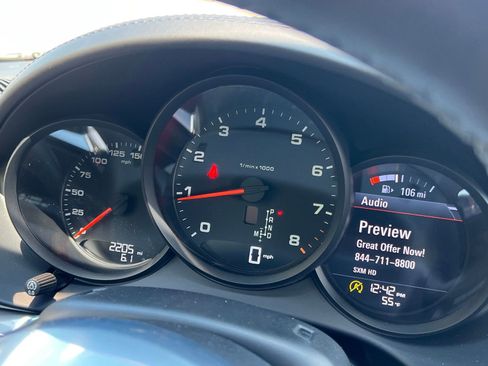 Certified 2024 Porsche 718 Cayman RWD image 21